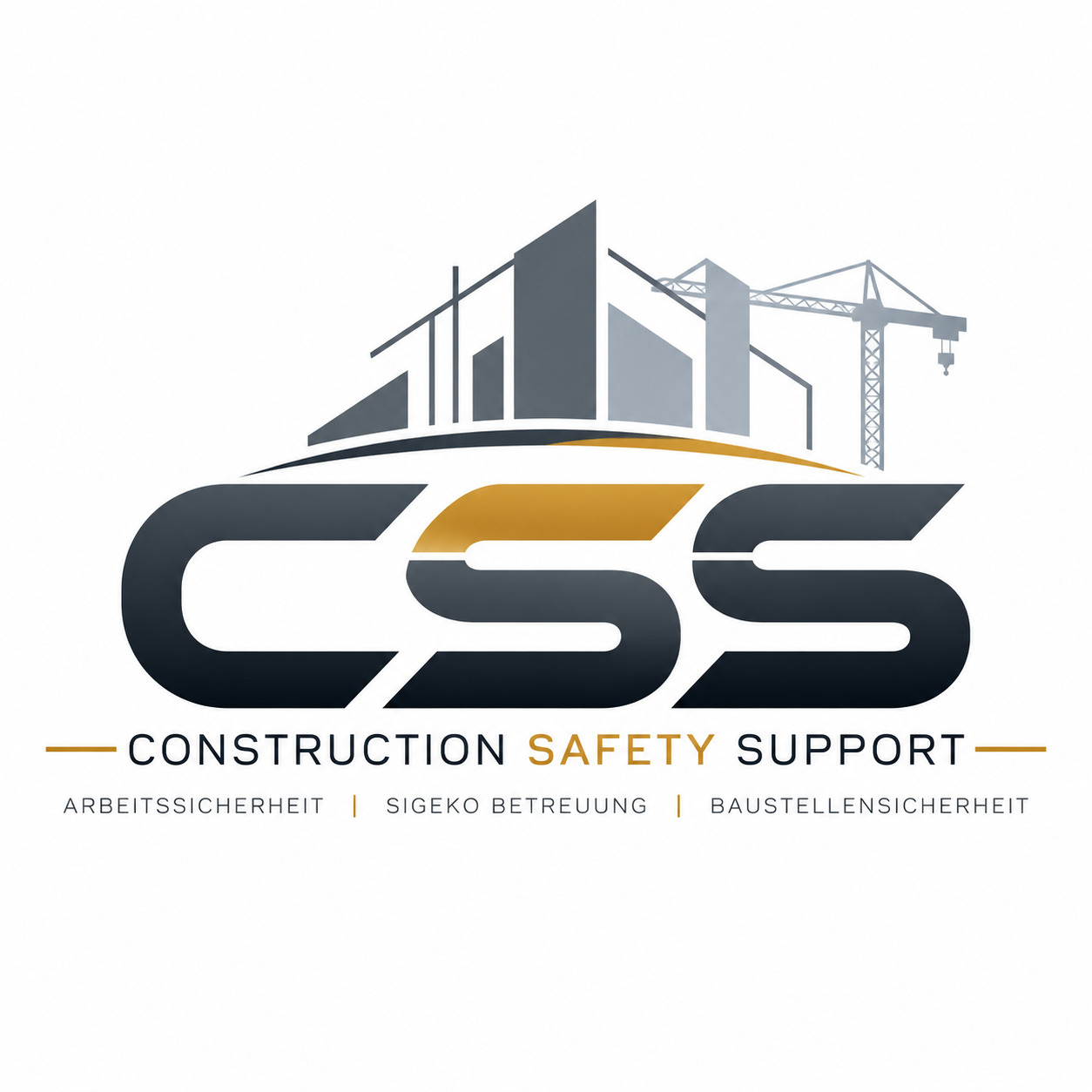 Logo von CSS – Construction Safety Support: Schriftzug „CSS“ in Dunkelgrau mit goldenem Akzent, darüber stilisierte Gebäude und ein Baukran, darunter „Arbeitssicherheit | SiGeKo Betreuung | Baustellensicherheit“